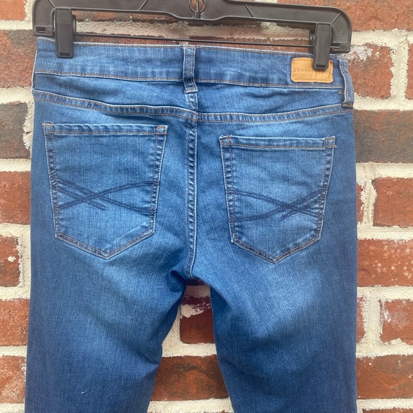 4for $20 Aeropostale size 4 blue jean jegging - Picture 9 of 14